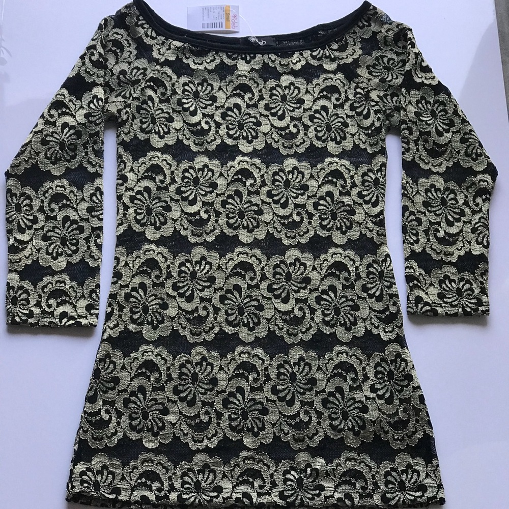 🔥QUICK SALE!🔥 - BLACK SHEER TOP WITH GOLDEN FLOWER OVERLAY